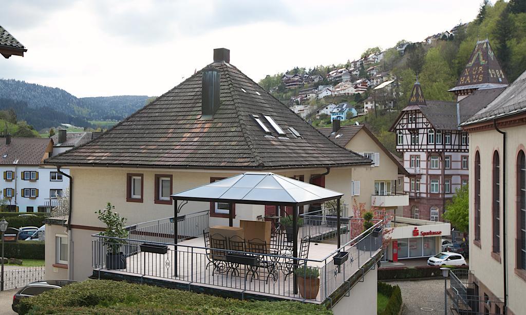 Hôtel Gastehaus Anna-Maria à Bad Peterstal-Griesbach Extérieur photo