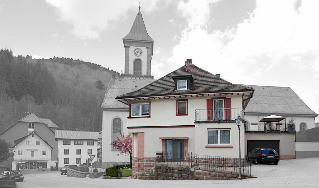 Hôtel Gastehaus Anna-Maria à Bad Peterstal-Griesbach Extérieur photo