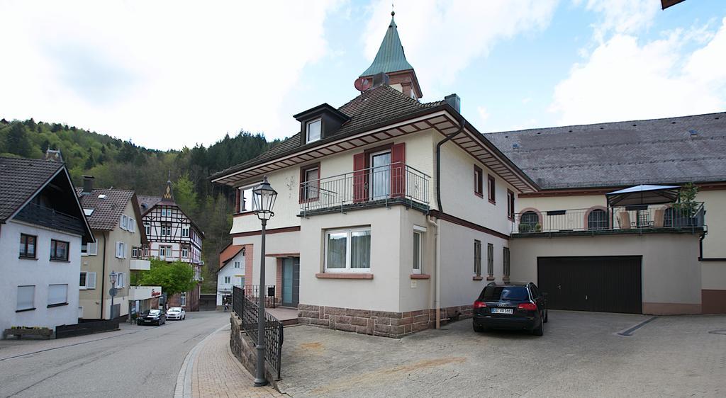 Hôtel Gastehaus Anna-Maria à Bad Peterstal-Griesbach Extérieur photo
